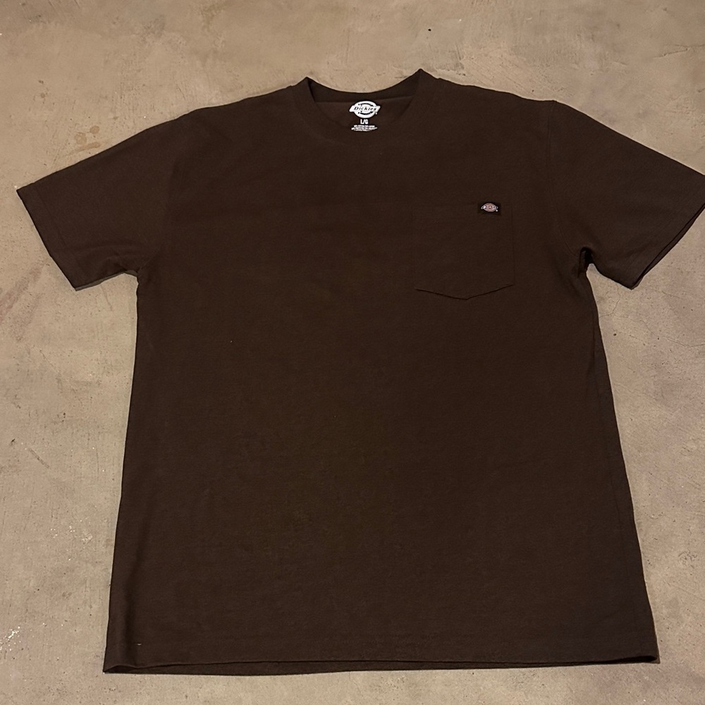 Dickies Men's Dark Brown Short Sleeve Tee